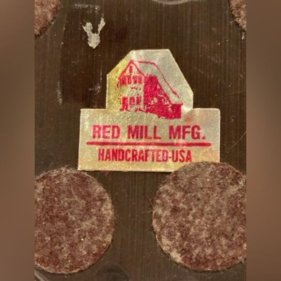 Hand Crafted Wooden Frog Sculpture Vintage Resin Red Mill MFG Made in USA 3” - Picture 5 of 7